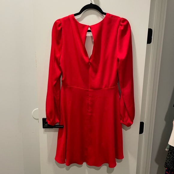 Long sleeve red dress - Picture 2 of 4